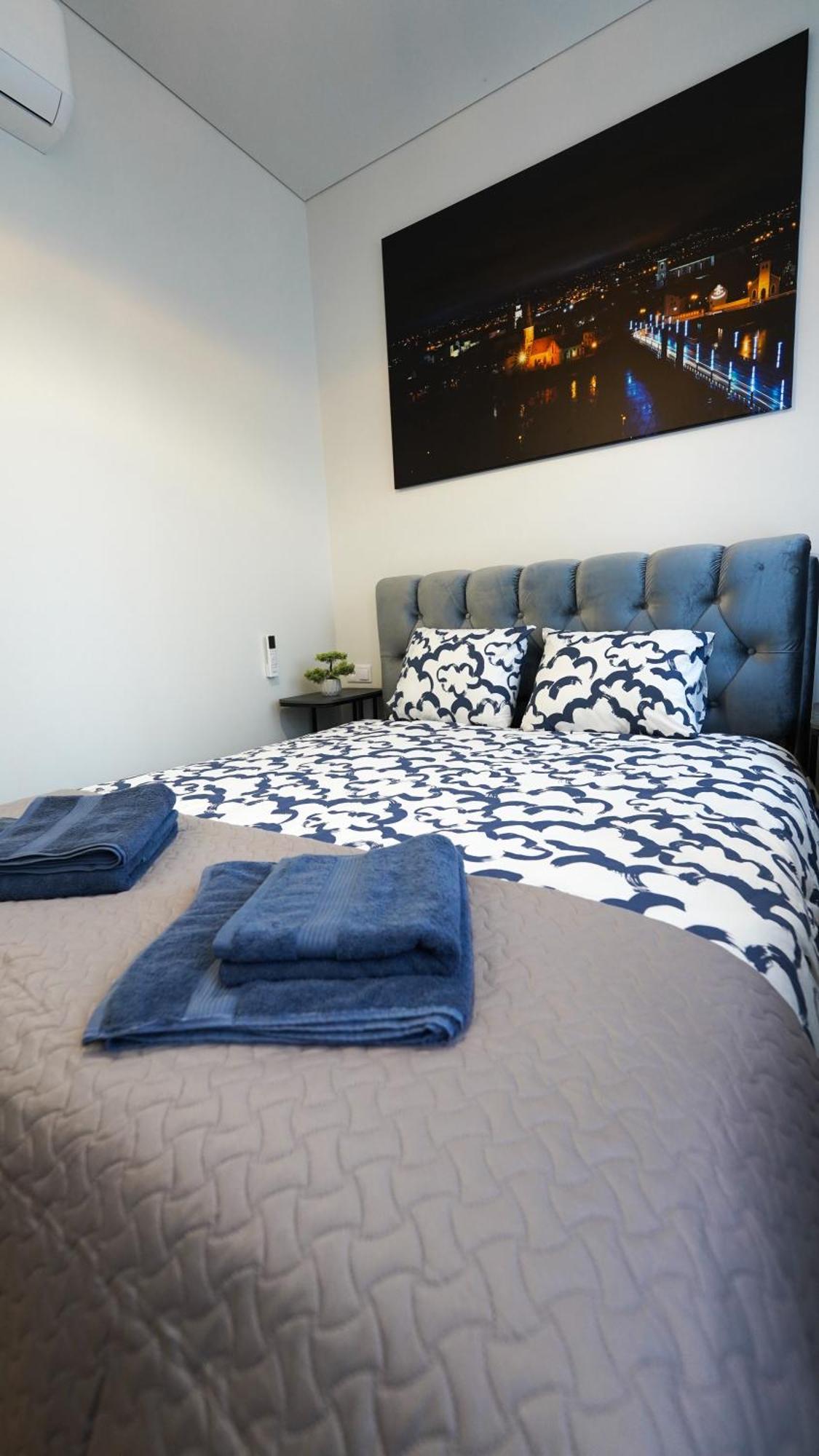 Amber Light Self-Check-In Apartments Kaunas Ruang foto