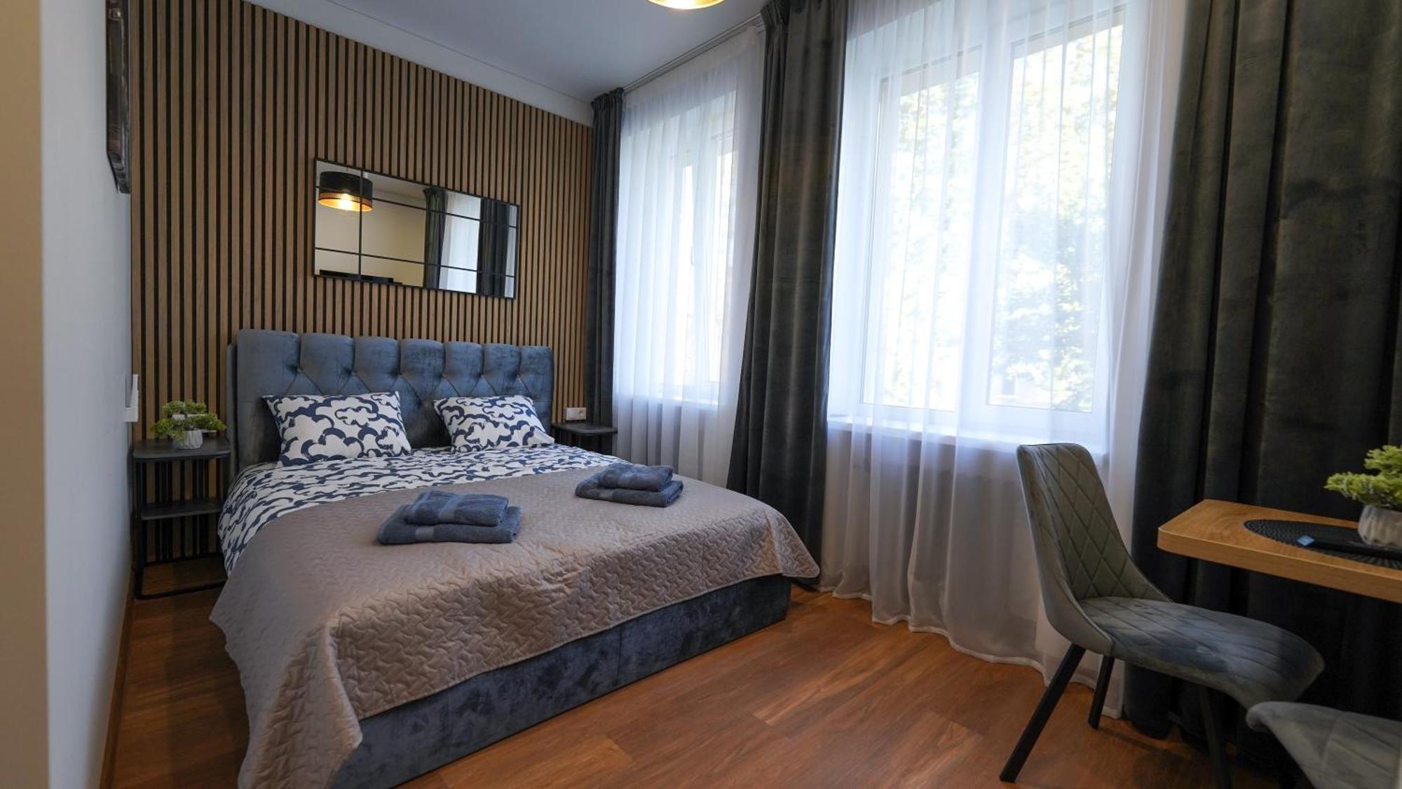 Amber Light Self-Check-In Apartments Kaunas Bagian luar foto